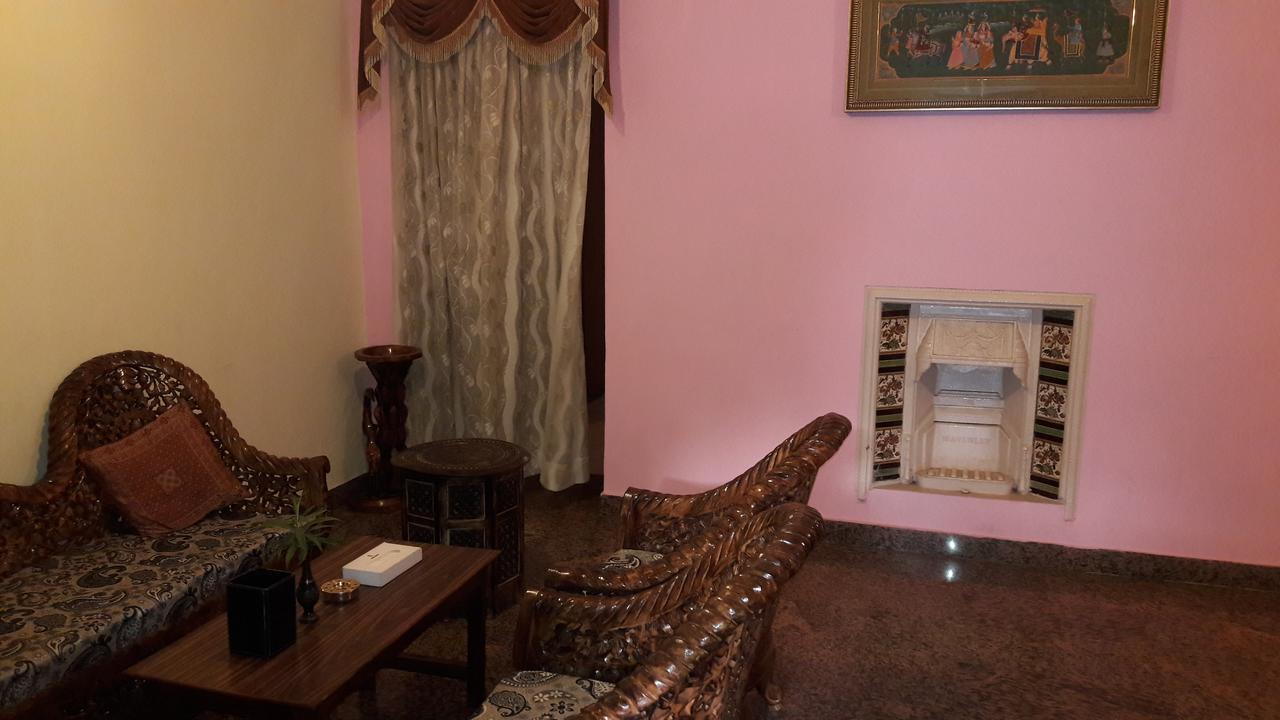 Oyo 3682 Pallavi International — Photos 3